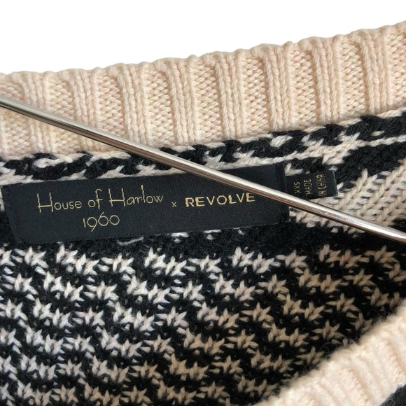 House of Harlow Revolve Noa Sweater in Bone Fringe Off Shoulder XXS Wool Party - Picture 7 of 13